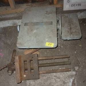 lot 27 image: vintage sander