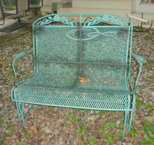 lot 101 image: Metal outdoor patio glider bench