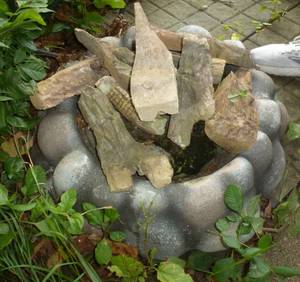 lot 104 image: Propane firepit with cover
