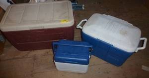 lot 140 image: 3 coolers