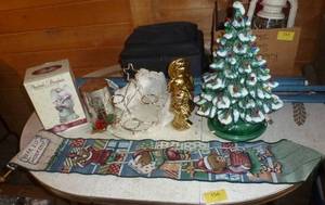 lot 156 image: Misc dcor, musical angel, light up snowman can, candle holder, angels, ceramic tree and wall hanging