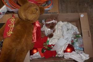 lot 159 image: Christmas bear, bow, ornaments, 2 night lights