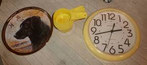 lot 192 image: Misc box - clock, Coke figure, magnets, dog picture etc
