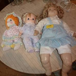 lot 198 image: 2 precious moments dolls and one large vintageantique doll