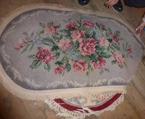 lot 204 image: Group of rugs