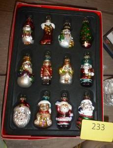 lot 233 image: box of mini xmas tree ornaments