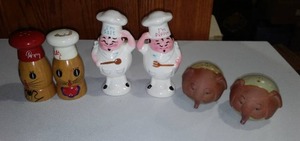 lot 531 image: MCM Chef And Elephant Salt And Pepper (3)