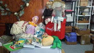 lot 542 image: Pajama Doll, Sing And Learn, Bambi, NEW Avon Rabbit, Rag Dolls And More.