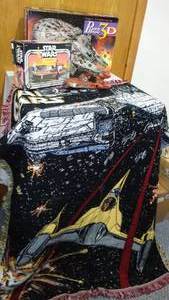 lot 594 image: Star Wars 3D Puzzle, Land Speeder And Blanket.