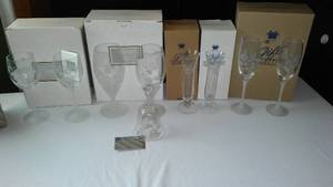 lot 617 image: Avon Collectible Hummingbird Theme, New In Box (6)