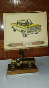 lot 674 image: Vintage Chevrolet Dealer Table Lamp