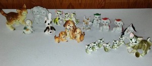 lot 677 image: Yoko Boeki And G Novelty Co Japan Porcelain Figurines.