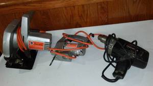 lot 703 image: Vintage Black And Decker And Craftsman Tools (4)