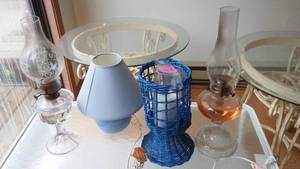 lot 748 image: Cabin Teardown Oil Lamps(2) Plus 2 More.
