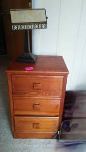 lot 759 image: Cabin Teardown   3 Drawer Stand And  Lamp.