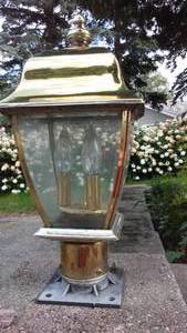 lot 788 image: Cabin Teardown  Exterior Post Lights (5)And Porch Light.