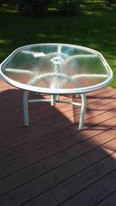 lot 795 image: Cabin Teardown  Table, Grill And Bar.