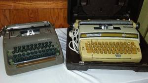 lot 716 image: Smith Corona Typewriters (2) Silent And Coronomatic.