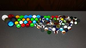 lot 726 image: Vintage Glass Marbles And Shooters