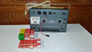 lot 825 image: Vintage Commercial Trades Institute TC 20 Tester And More.