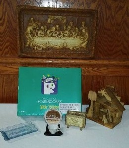 lot 832 image: Vintage 3-D Last Supper, Biblical Scattergories And More.