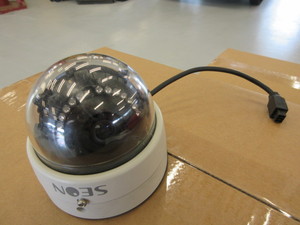 lot 607 image: SEON CQ SERIES DOME CAMERAS