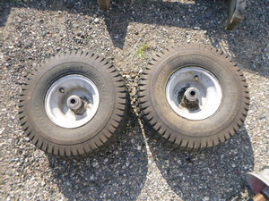 lot 19 image: 2 Carlisle Turf Saver Tires on Rims