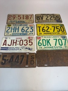 lot 21 image: Vintage License Plates