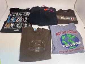 lot 30 image: Lot of XXL Name Brand Clothes