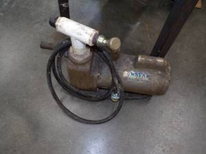 lot 9 image: Wayne Water Pump