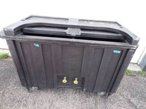 lot 15 image: Rolling Bar with 2 compartments