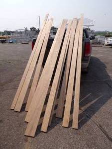 lot 37 image: Oak 34 Boards