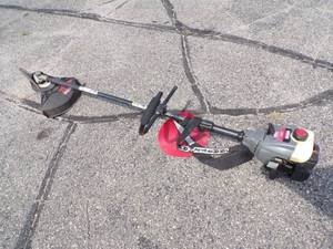 lot 85 image: Craftsman 31cc 18 String Trimmer
