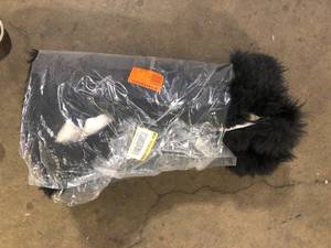 lot 17 image: Black Furry Rug 4x6  Customer Returns See Pictures