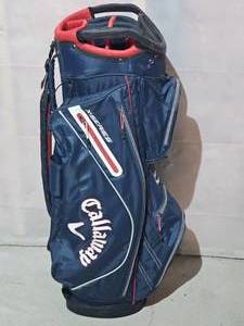 lot 22 image: Ultra-Light Callaway Golf Bag