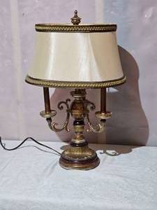 lot 55 image: Contemporary Bouillotte Table Lamp