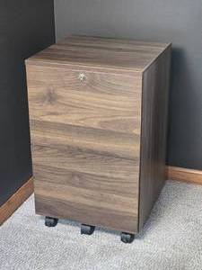 lot 73 image: Modern Rolling 2-Drawer Filing Cabient