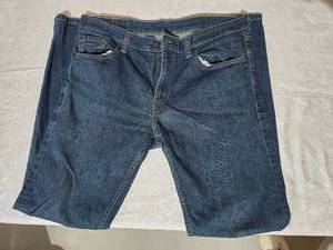 lot 44 image: Levi Strauss 511 Denim Jeans - 3332