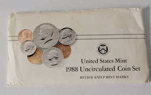 lot 36 image: 1988 Proof Mint Set - P and D