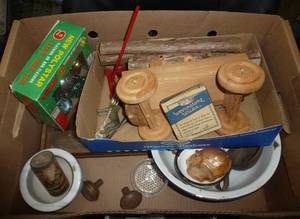 lot 28 image: Box of misc vintageantique items including buttons, marble pill crushing bowl (I also found the handle to smoosh them)