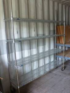 lot 47 image: Metro shelf 14x72x80 tall on wheels