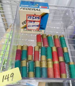 lot 149 image: Lot of 12 gauge shotgun shells