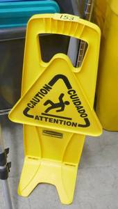 lot 153 image: New slippery floor sign