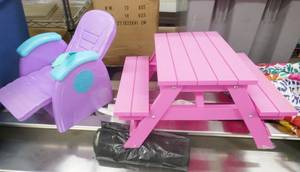 lot 172 image: Cute picnic table and recliner for american girl dolls, lot of backpack pals