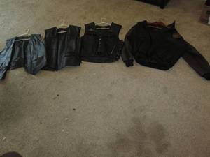 lot 9 image: Big Mens Leather Vest collection r...