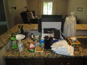 lot 102 image: Lot of assorted household items...