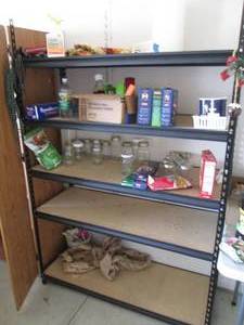 lot 32 image: 5-tier metal framed teardropbutton...