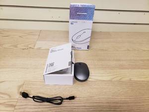 lot 7 image: Lenovo Go USB-C Wireless Mouse