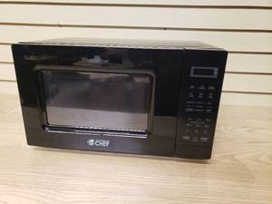 lot 39 image: Commercial Chef Microwave with Touch Controls