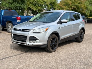 lot 6 image: 2014 FORD ESCAPE SE 4 Wheel Drive  2 Owner (NO RESERVE)